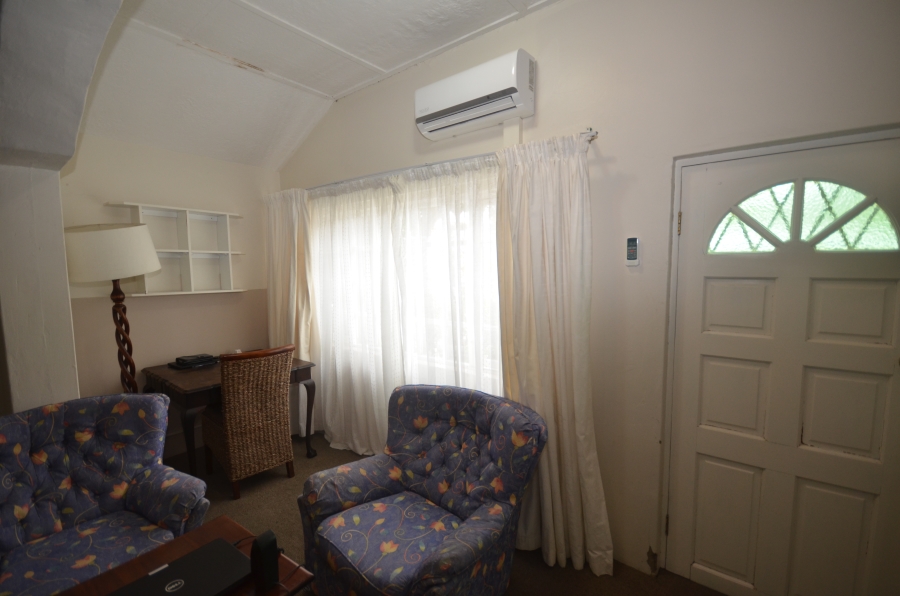 9 Bedroom Property for Sale in Nahoon Eastern Cape